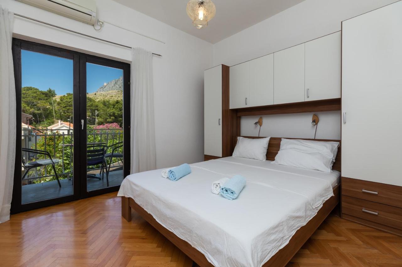 Apartments And Rooms By The Sea Lokva Rogoznica, Omis - 2973 Exterior foto
