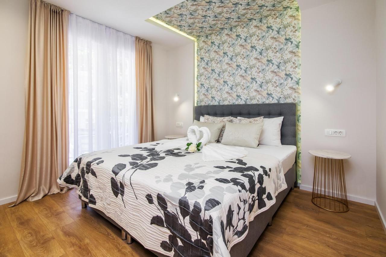 Apartments And Rooms By The Sea Lokva Rogoznica, Omis - 2973 Exterior foto